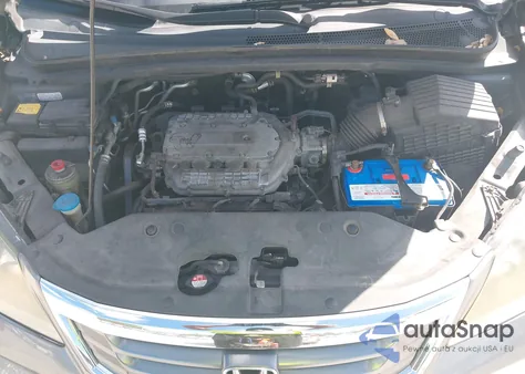 2010 Honda Odyssey Lx z USA, uszkodzony, nr VIN 5FNRL3H28AB065509